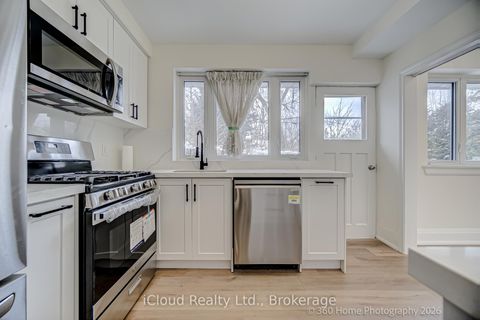 Photo 22 at 73 Berkinshaw Crescent, Don Mills, Toronto