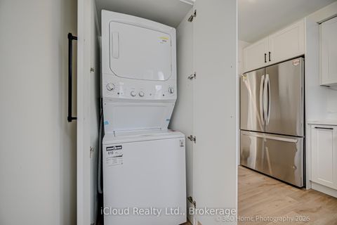 Photo 31 at 73 Berkinshaw Crescent, Don Mills, Toronto