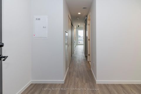 Photo 1 at 709 - 689 The Queensway, Queensway, Toronto