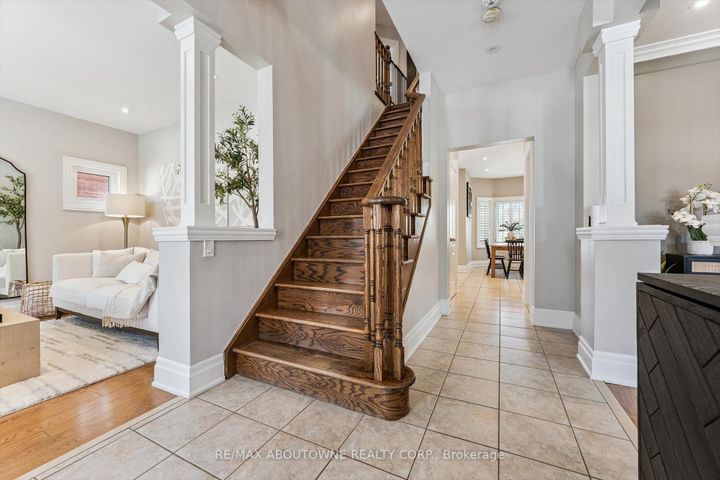 Photo 22 at 256 Lexington Road, RO River Oaks, Oakville