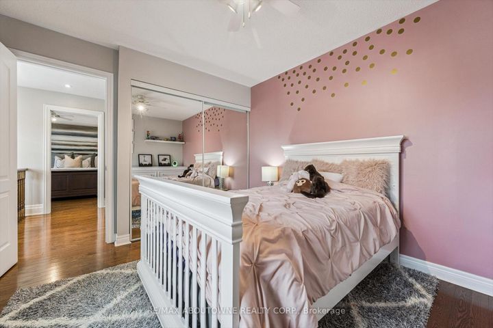 Photo 34 at 256 Lexington Road, RO River Oaks, Oakville