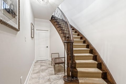 Photo 34 at 126 Vines Place, Bayview Southeast, Aurora