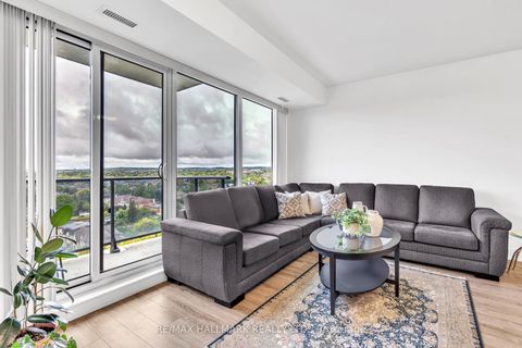 Photo 14 at 1609A - 9608 Yonge Street, North Richvale, Richmond Hill