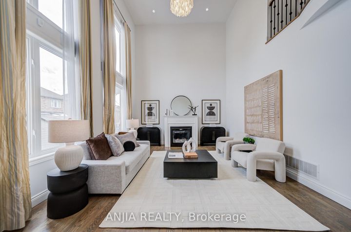 Photo 15 at 10 Golden Meadow Drive, Wismer, Markham