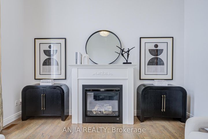 Photo 16 at 10 Golden Meadow Drive, Wismer, Markham