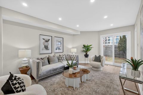 Photo 9 at 45 Chilmar Crescent, Uplands, Vaughan