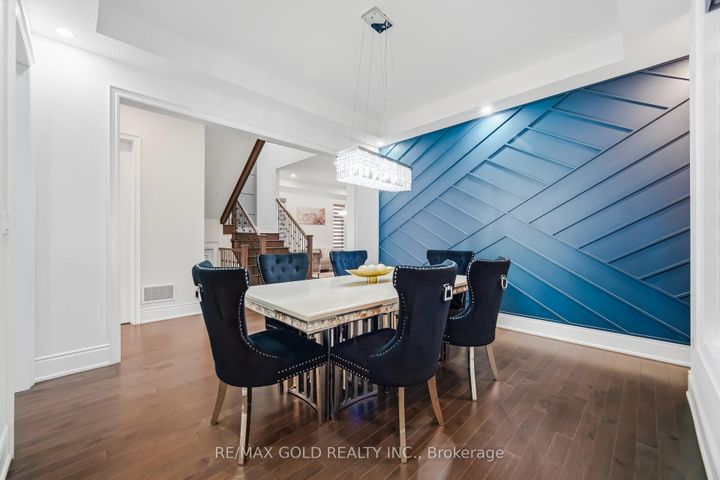 Photo 7 at 37 Midmorning Road, Northwest Brampton, Brampton