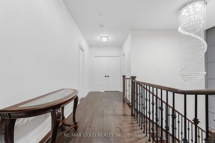 Photo 21 at 37 Midmorning Road, Northwest Brampton, Brampton