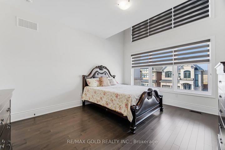 Photo 28 at 37 Midmorning Road, Northwest Brampton, Brampton