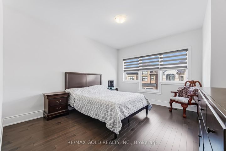 Photo 30 at 37 Midmorning Road, Northwest Brampton, Brampton