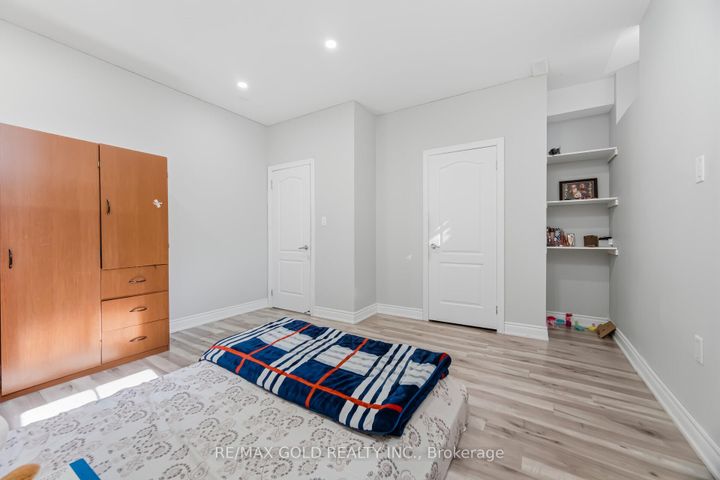 Photo 45 at 37 Midmorning Road, Northwest Brampton, Brampton