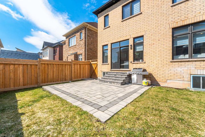 Photo 47 at 37 Midmorning Road, Northwest Brampton, Brampton