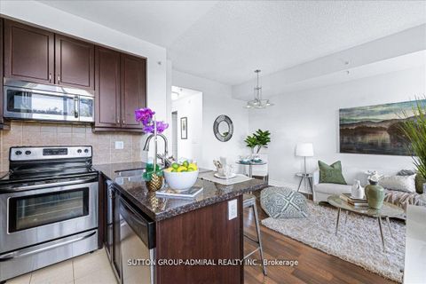 Photo 7 at 312 - 2396 Major Mackenzie Drive, Maple, Vaughan