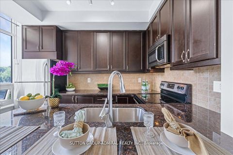 Photo 10 at 312 - 2396 Major Mackenzie Drive, Maple, Vaughan