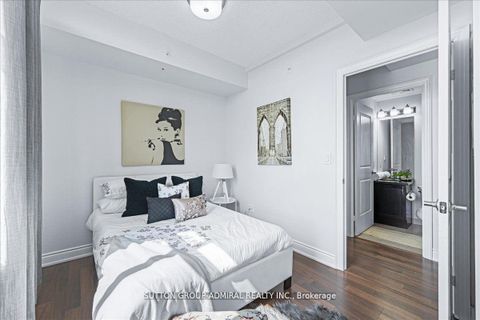 Photo 14 at 312 - 2396 Major Mackenzie Drive, Maple, Vaughan