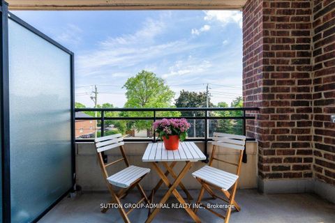 Photo 18 at 312 - 2396 Major Mackenzie Drive, Maple, Vaughan