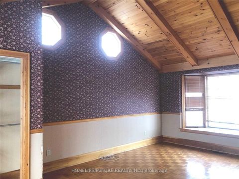 Photo 3 at 192 Parkview Avenue, Willowdale East, Toronto