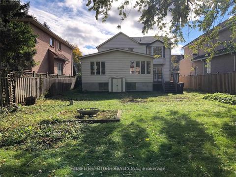 Photo 5 at 192 Parkview Avenue, Willowdale East, Toronto