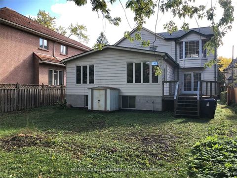 Photo 8 at 192 Parkview Avenue, Willowdale East, Toronto