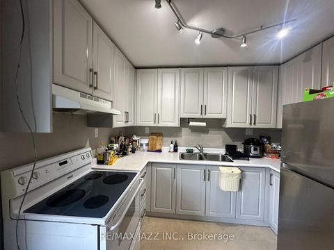 Photo 6 at 380 Phillip Murray Avenue, Lakeview, Oshawa