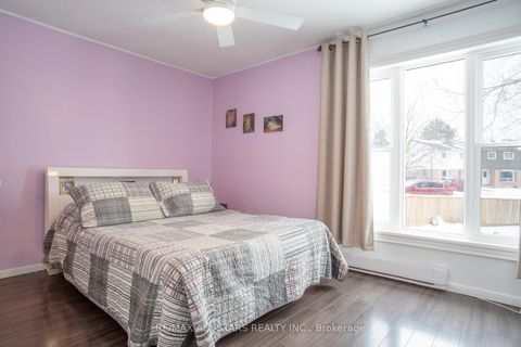 Photo 10 at 158 Blossom Court, Port Perry, Scugog