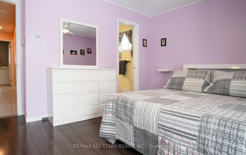 Photo 11 at 158 Blossom Court, Port Perry, Scugog