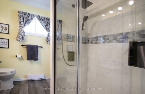 Photo 13 at 158 Blossom Court, Port Perry, Scugog
