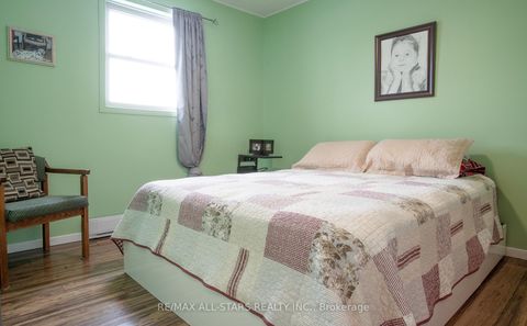 Photo 14 at 158 Blossom Court, Port Perry, Scugog