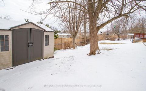 Photo 22 at 158 Blossom Court, Port Perry, Scugog