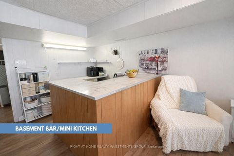 Photo 18 at 115 Elise Terrace, Newtonbrook West, Toronto