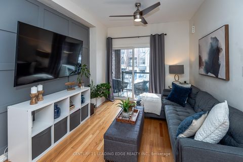 Photo 13 at 256 Vivant Street, Woodland Hill, Newmarket