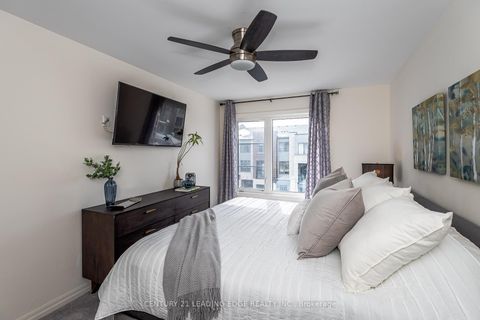 Photo 16 at 256 Vivant Street, Woodland Hill, Newmarket