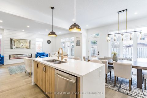 Photo 8 at 43 Auburn Court, Ardagh, Barrie