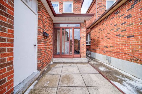 Photo 2 at 4 Treerun Avenue, Steeles, Toronto