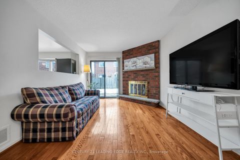 Photo 21 at 4 Treerun Avenue, Steeles, Toronto