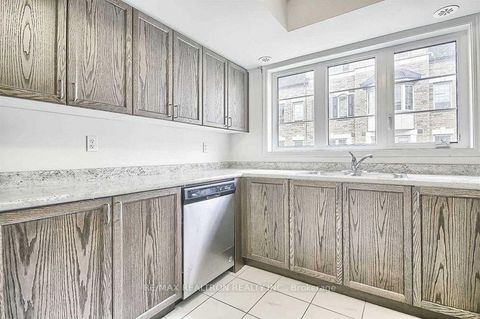 Photo 9 at 457 - 37 Filly Path N, Windfields, Oshawa