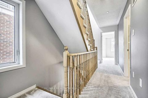 Photo 18 at 457 - 37 Filly Path N, Windfields, Oshawa