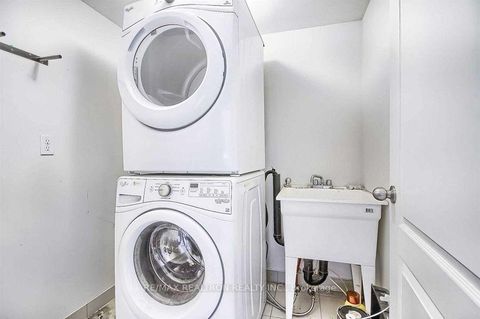 Photo 20 at 457 - 37 Filly Path N, Windfields, Oshawa