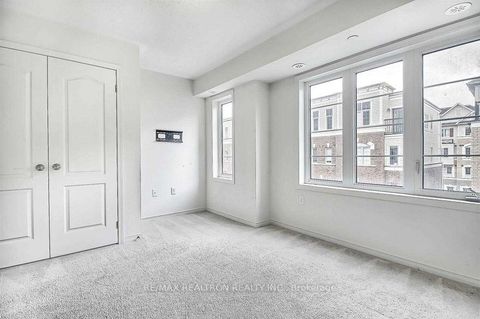 Photo 24 at 457 - 37 Filly Path N, Windfields, Oshawa