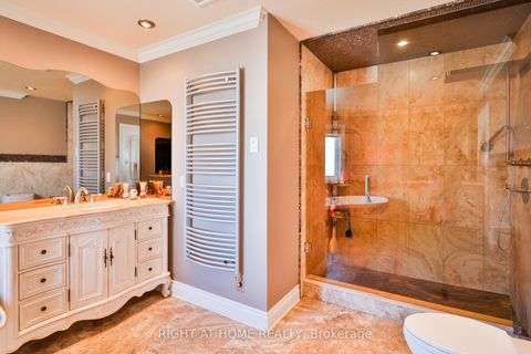 Photo 14 at 122 Red Cardinal Trail, Oak Ridges, Richmond Hill