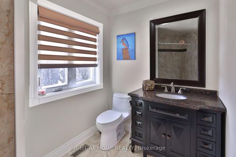 Photo 19 at 122 Red Cardinal Trail, Oak Ridges, Richmond Hill