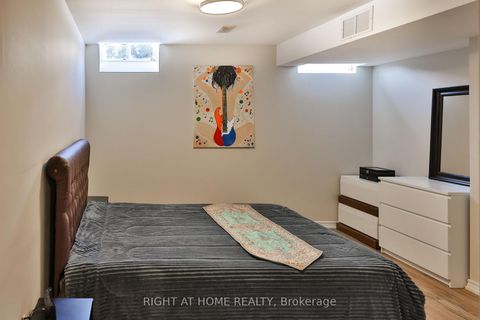 Photo 24 at 122 Red Cardinal Trail, Oak Ridges, Richmond Hill