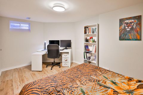 Photo 26 at 122 Red Cardinal Trail, Oak Ridges, Richmond Hill