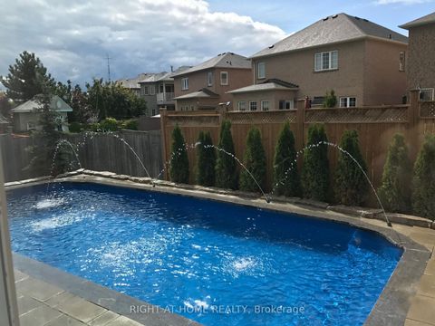 Photo 30 at 122 Red Cardinal Trail, Oak Ridges, Richmond Hill
