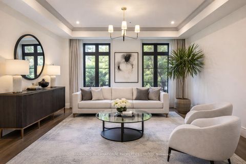 Photo 3 at 4 Braywin Drive, The Westway, Toronto