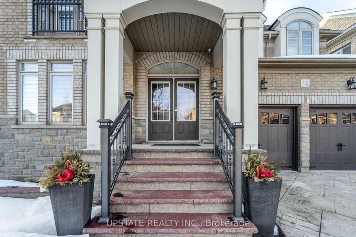 Photo 2 at 12 Haywood Drive, Credit Valley, Brampton