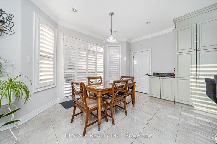 Photo 11 at 12 Haywood Drive, Credit Valley, Brampton