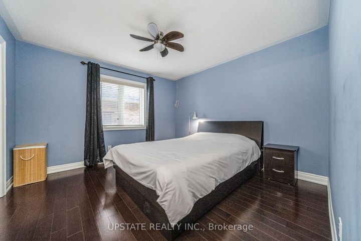 Photo 22 at 12 Haywood Drive, Credit Valley, Brampton