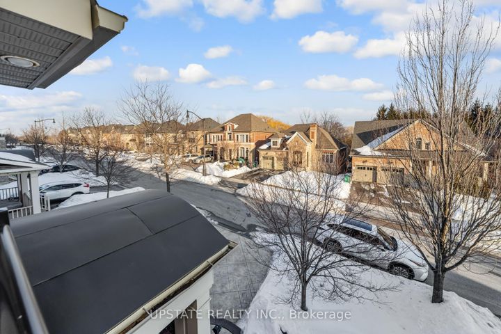 Photo 26 at 12 Haywood Drive, Credit Valley, Brampton