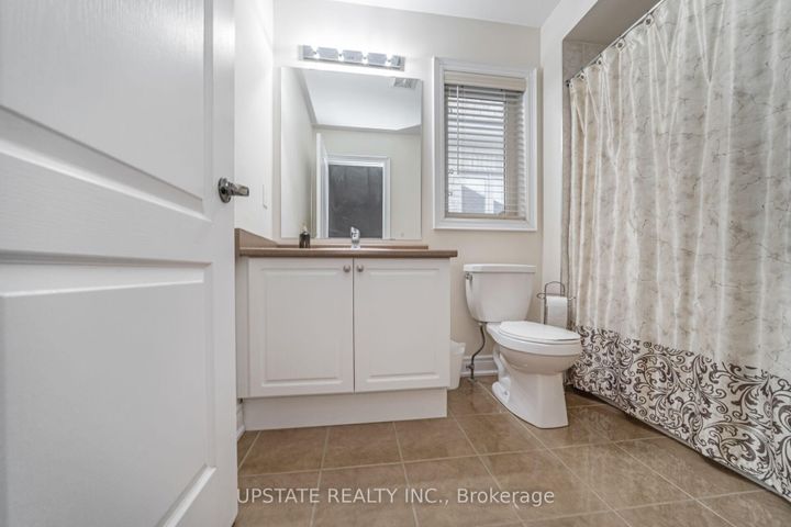 Photo 29 at 12 Haywood Drive, Credit Valley, Brampton